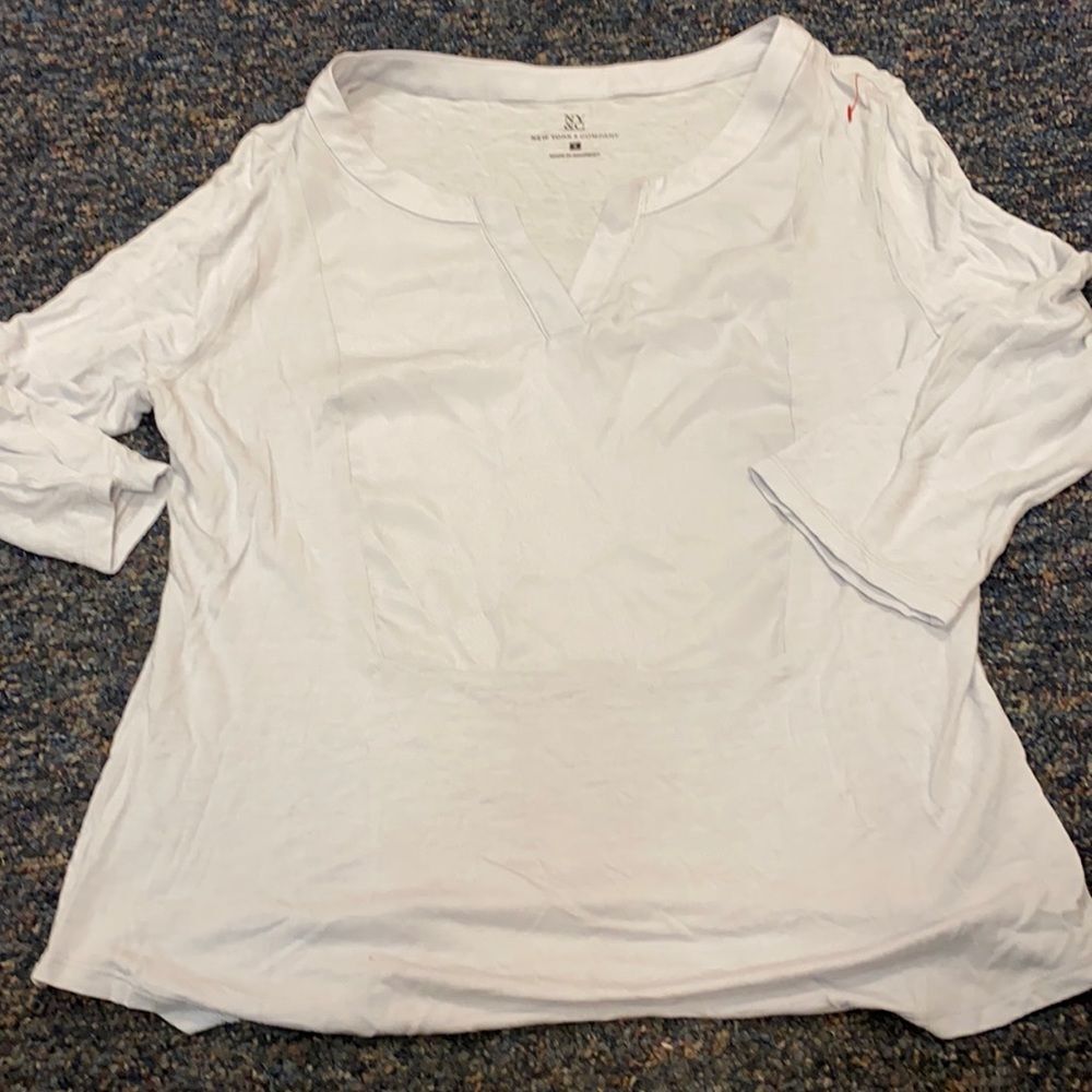 New York & Company Gray Top sz. S
